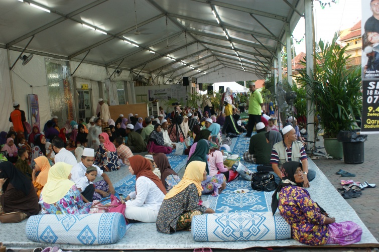 cisza przed burzą - Ramadan - Malezja