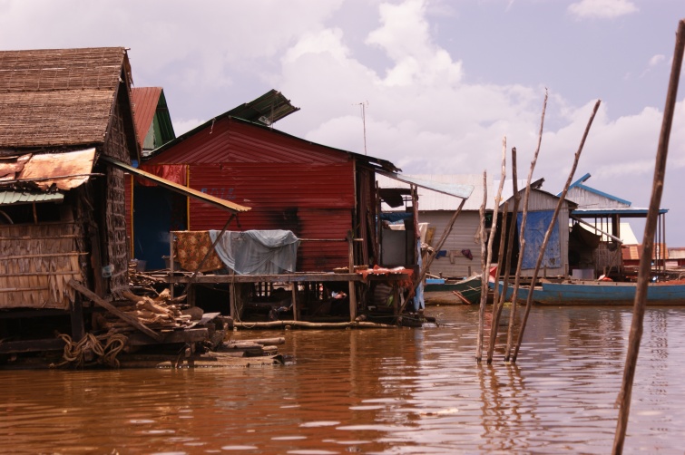 Wioska na wodzie - Floating Village - Kambodża